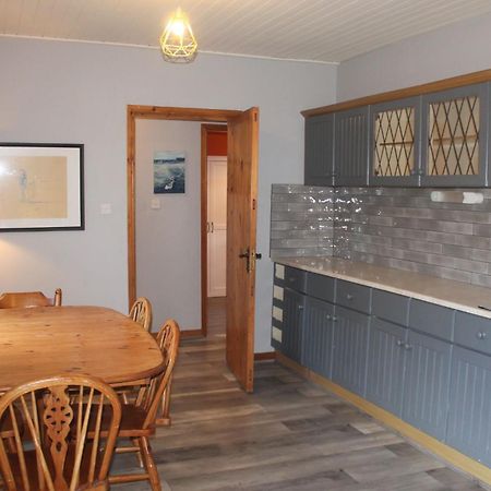 Riverside Cottage In The Burren Corofin  Екстер'єр фото